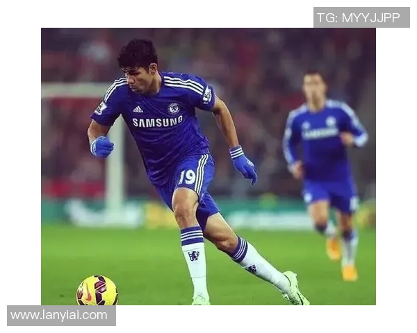 足球明星时尚风潮揭秘名牌衣服背后的故事与魅力 足球明星时尚风潮揭秘名牌衣服背后的故事与魅力