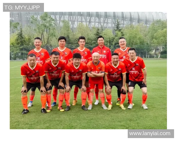 国外足球明星纷纷送上祝福助力新店开业引发热烈关注