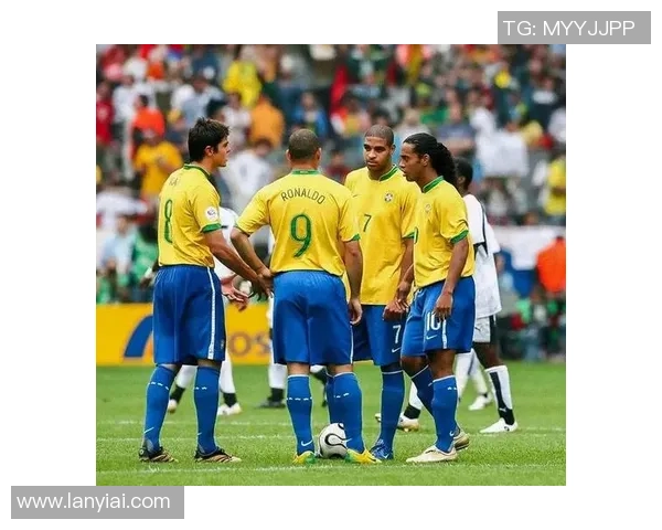 曾经辉煌的足球明星们回顾与成就盘点